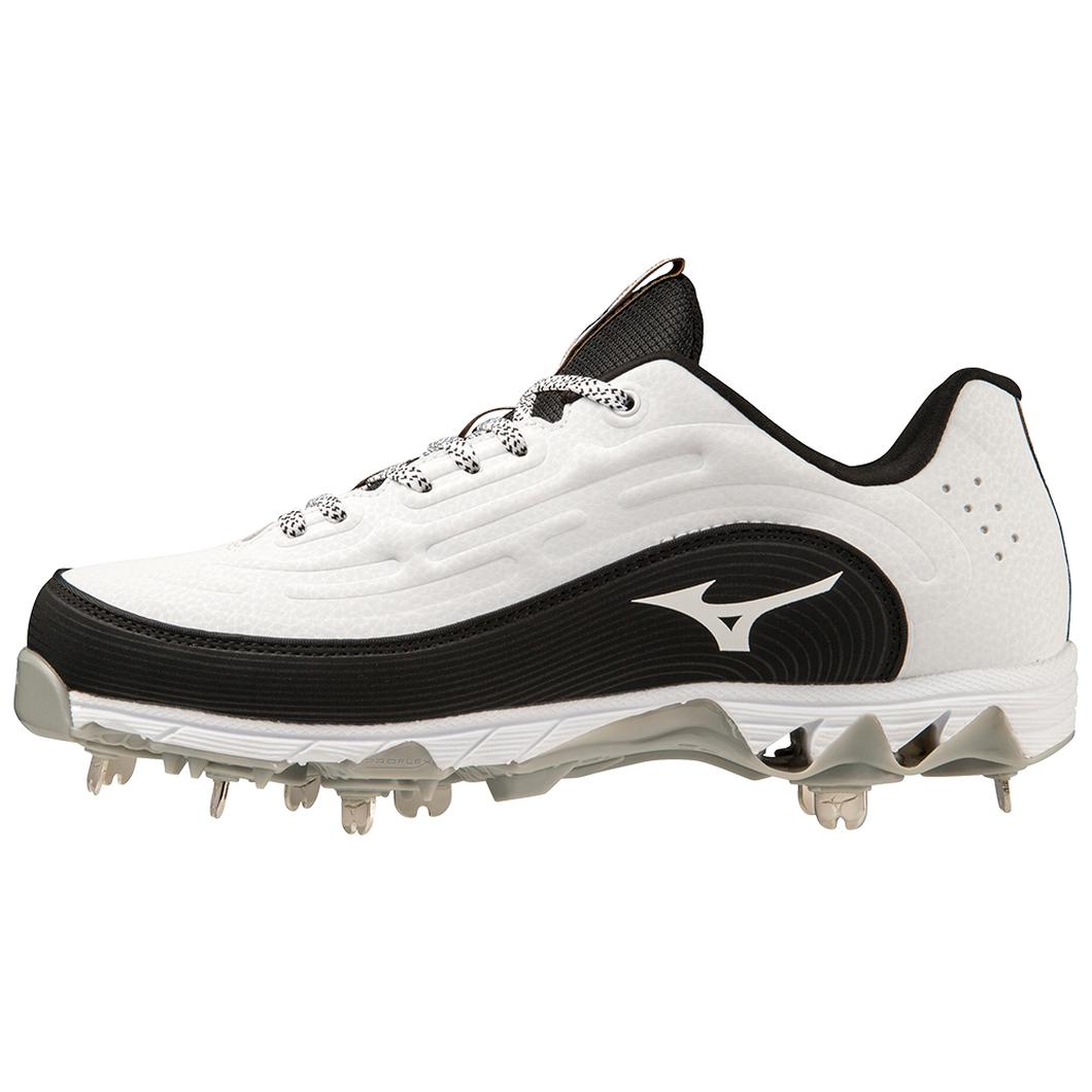 Giày Mizuno 9-Spike Swift 8 Low Metal Softball Cleat Nữ Trắng Đen