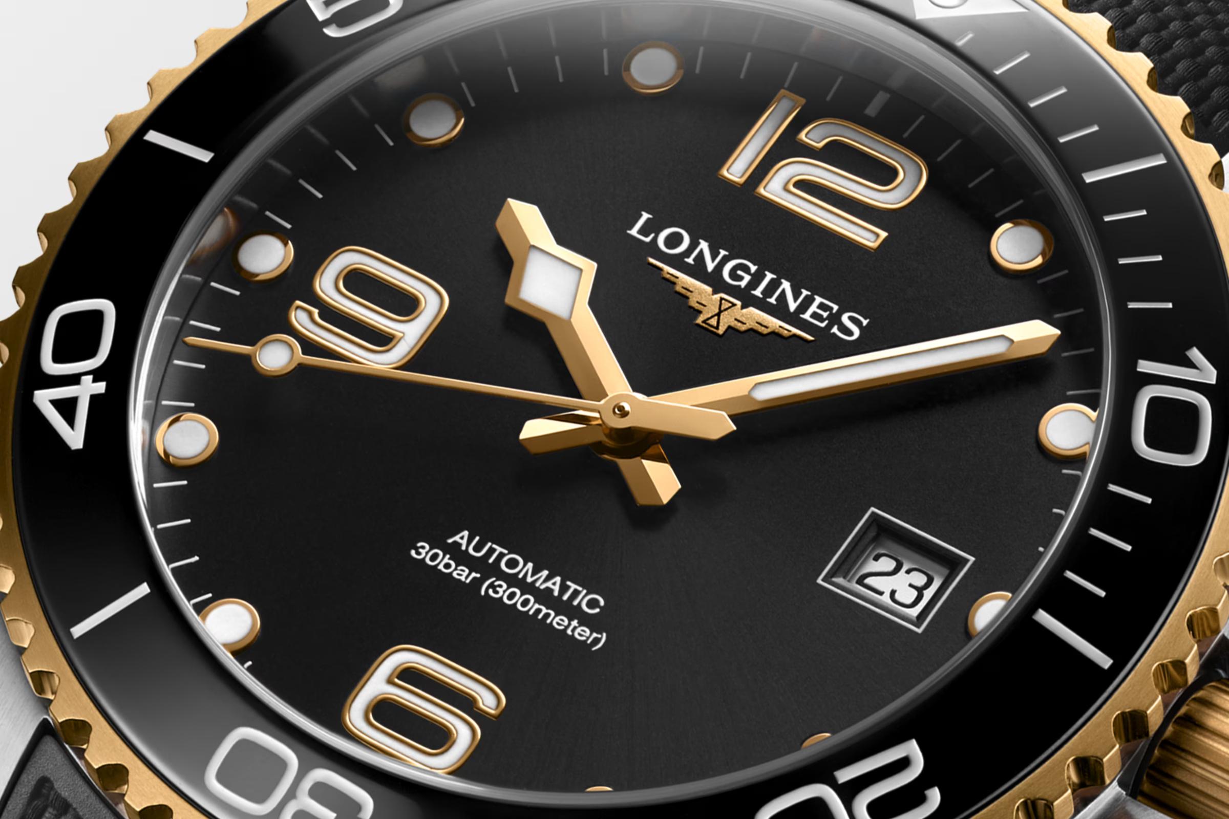 Đồng Hồ Longines Hydroconquest Nam 41mm Đen Vàng