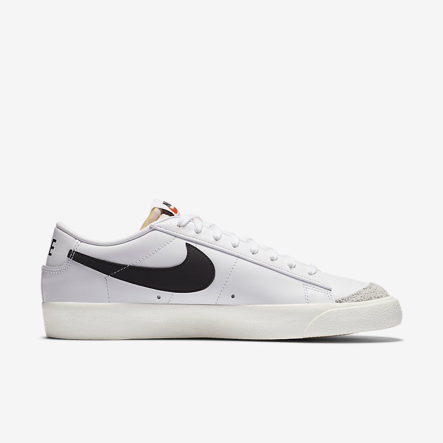 Giày Nike Blazer Low '77 Vintage Nam Trắng Đen