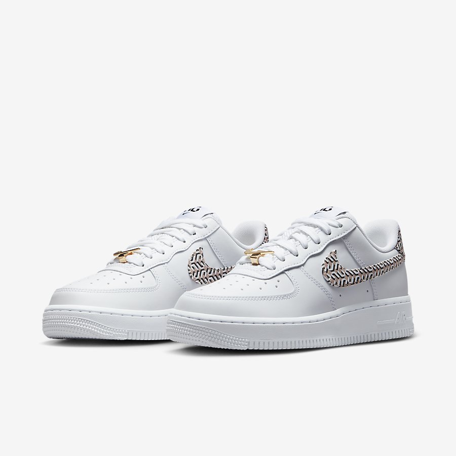 Giày Nike Air Force 1 Lx United Nữ Trắng Be