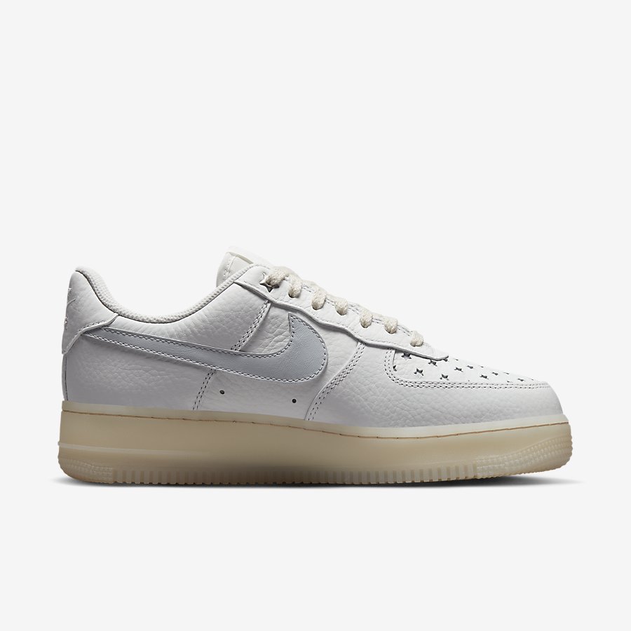 Giày Nike Air Force 1 07 Low Trắng