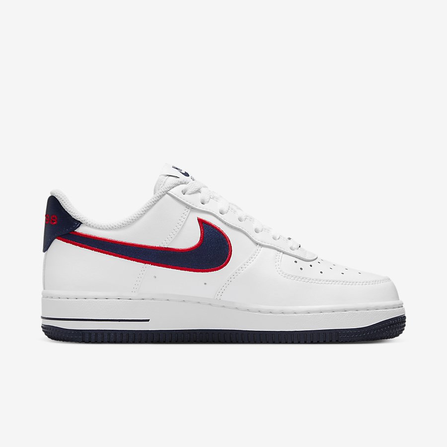 Giày Nike Air Force 1 07 Low Trắng Đỏ