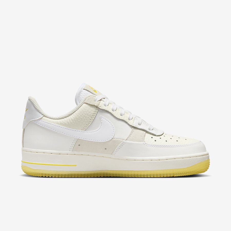 Giày Nike Air Force 1 07 Low Trắng Vàng