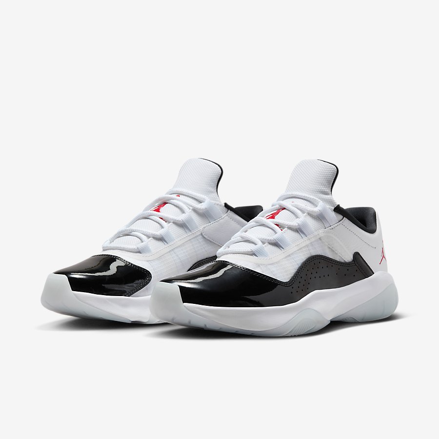 Giày Nike Air Jordan 11 CMFT Low Nữ Trắng Đen