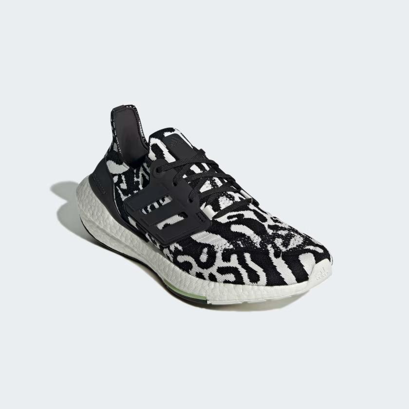 Giày Adidas Ultraboost 22 Nam  Đen Vằn