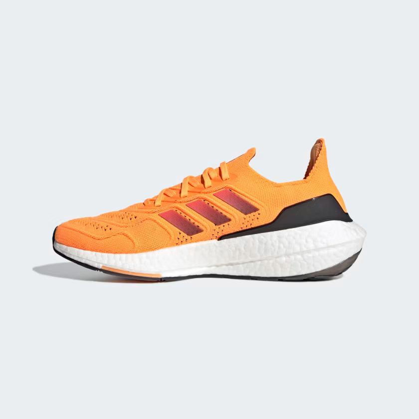 Giày Adidas Ultraboost 22 Heat.Rdy Cam Đen Trắng