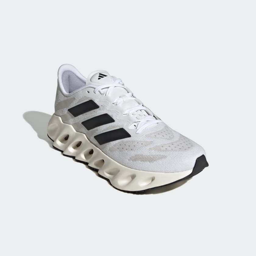 Giày Chạy Bộ Adidas Switch Fwd Nam Trắng Đen