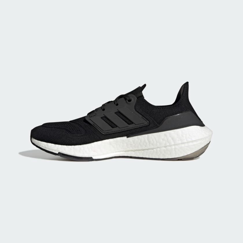 Giày Adidas Ultraboost 22 Nam Đen Trắng