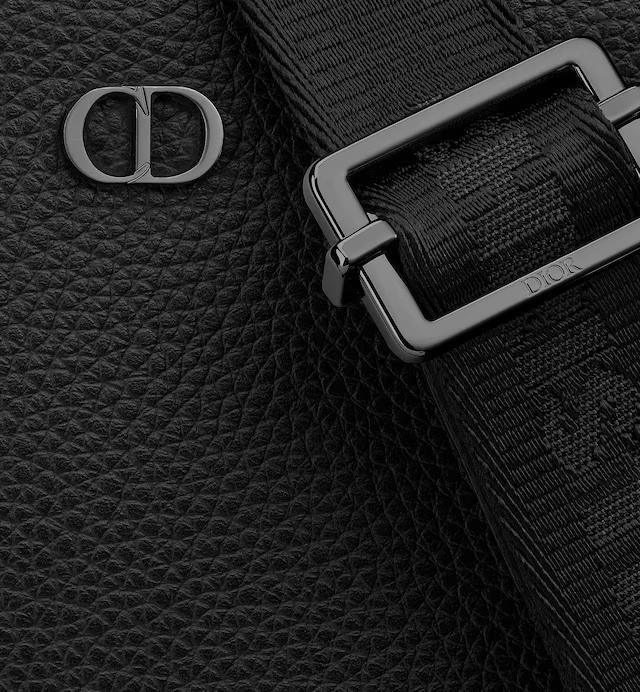 Túi Dior Pouch With Strap Black Grained Calfskin With CD Icon Signature