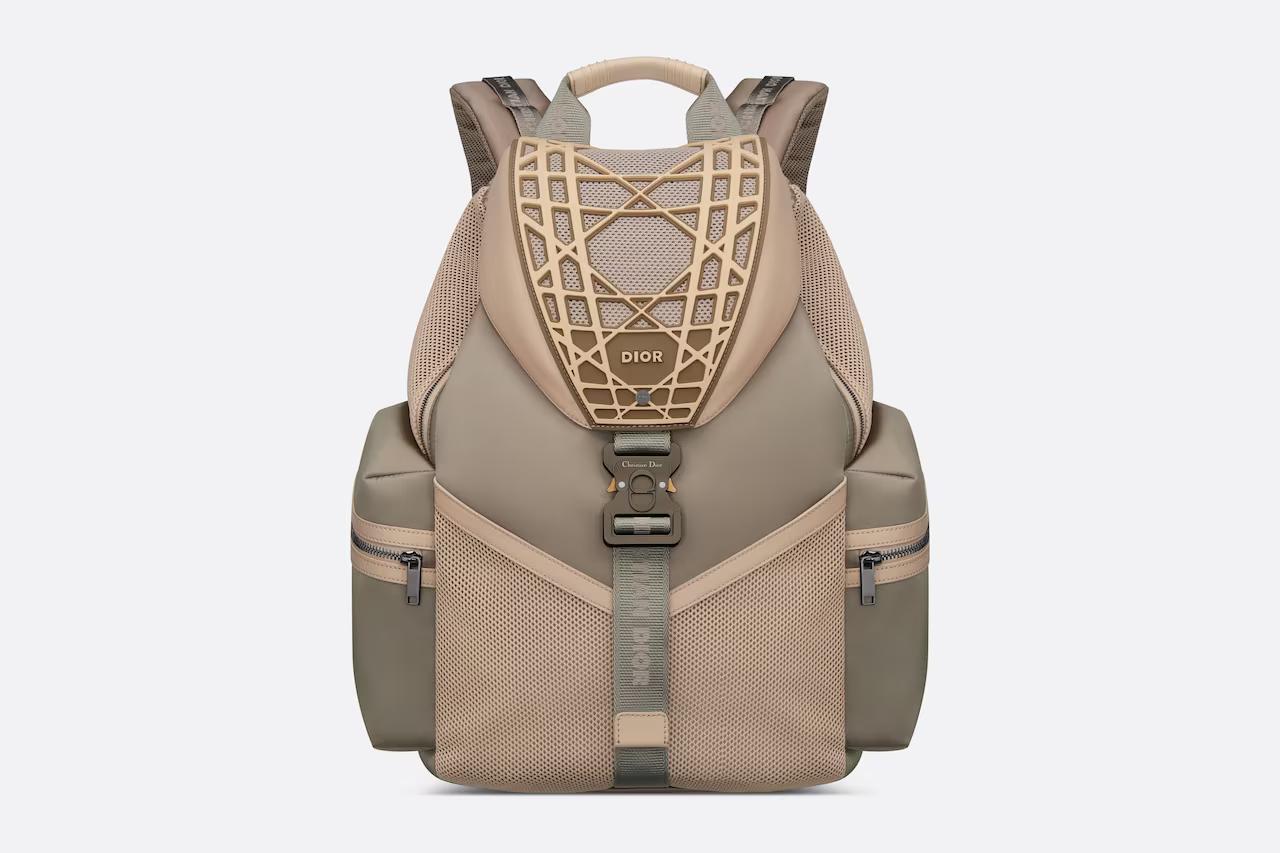 Túi Dior Cobra Backpack Beige Smooth Calfskin and Upcycled Nylon with Warped Cannage Motif Rubber