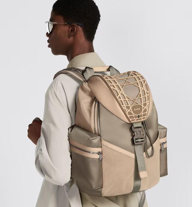 Túi Dior Cobra Backpack Beige Smooth Calfskin and Upcycled Nylon with Warped Cannage Motif Rubber