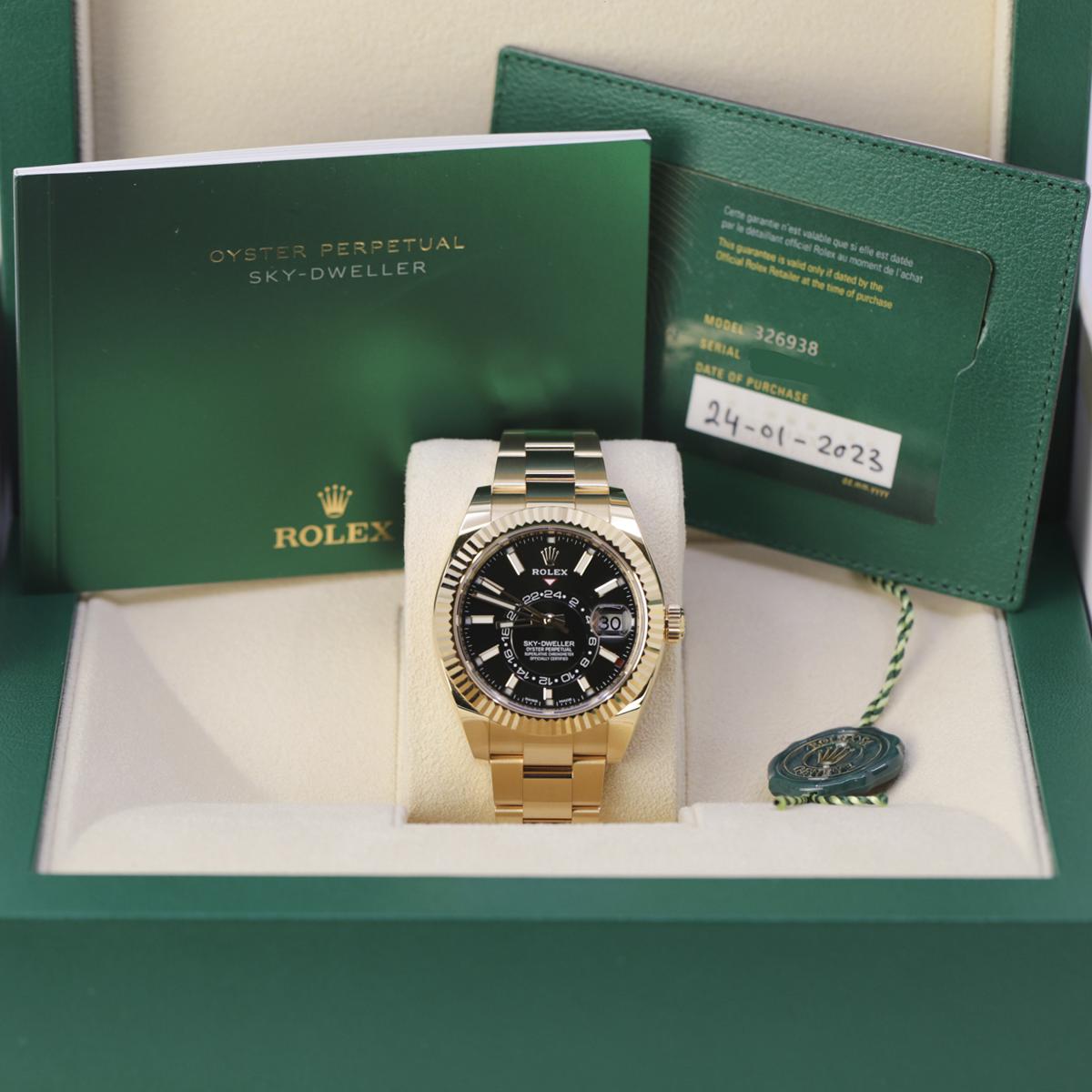 Đồng Hồ Rolex Sky Dweller 326938 42mm Nam Đen Vàng