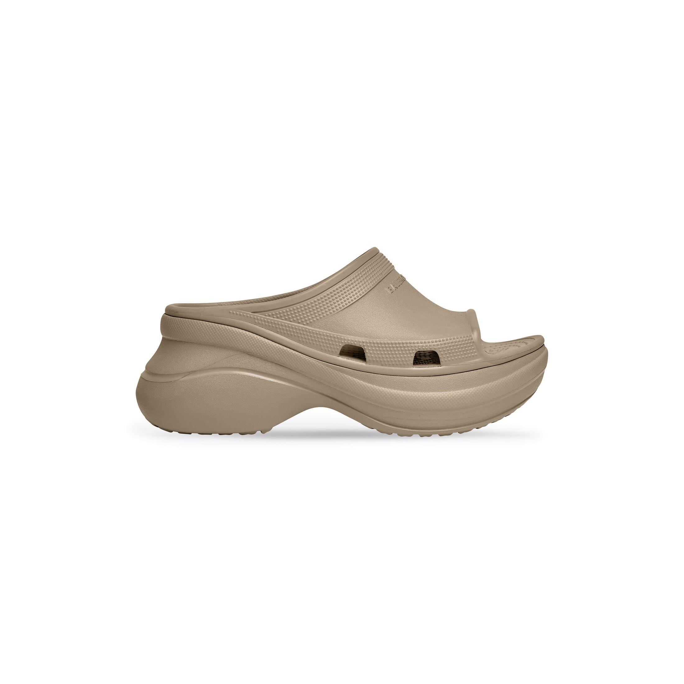 Dép Balenciaga Pool Crocs™ Slide Sandal Nam Nâu Nhạt