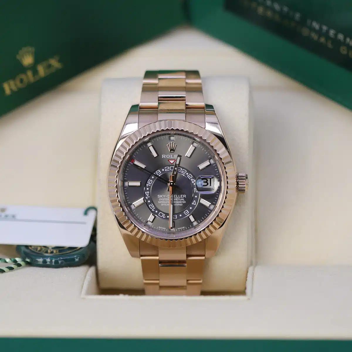 Đồng Hồ Rolex Sky-Dweller 326935 Index Dial 42mm Nam Vàng Hồng Xám Đen