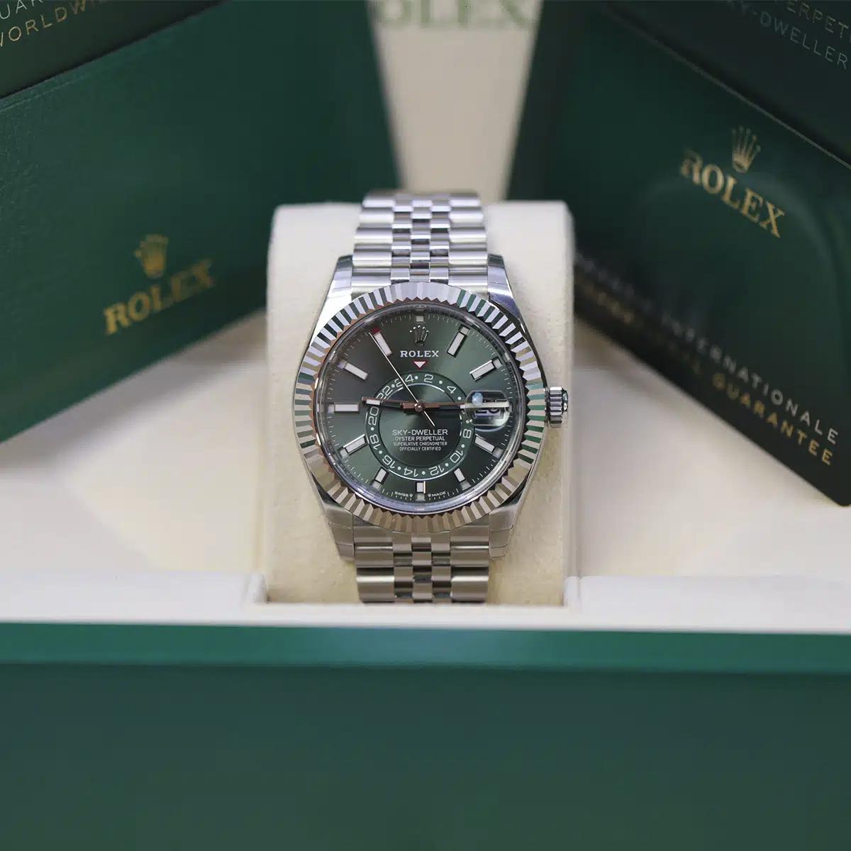 Đồng Hồ Rolex Sky-Dweller 336934-002 42mm Nam Xanh Lá Xám