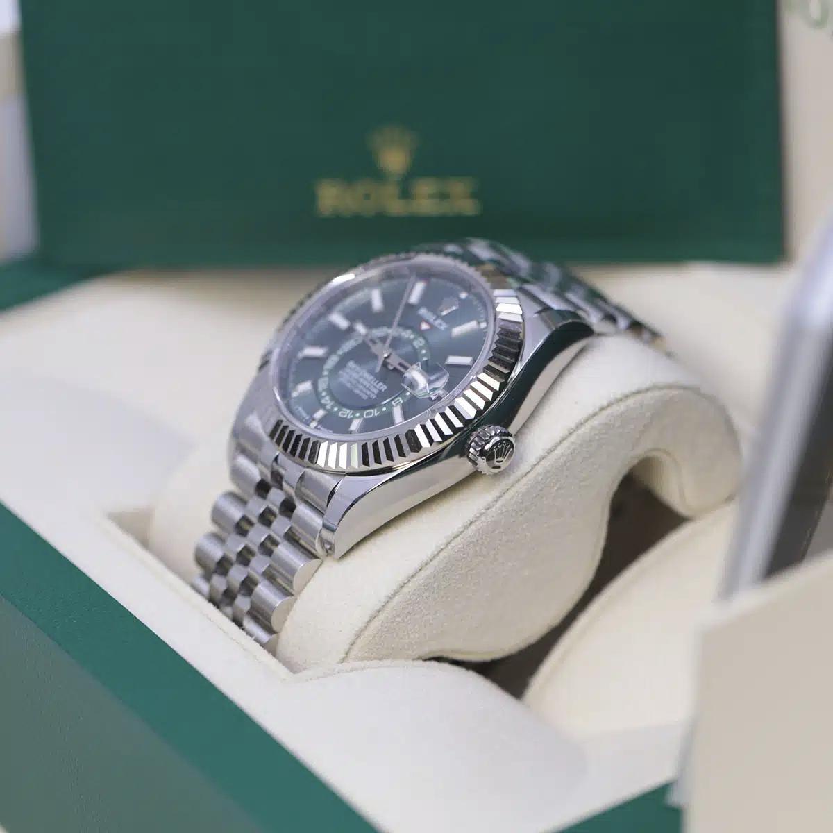 Đồng Hồ Rolex Sky-Dweller 336934-002 42mm Nam Xanh Lá Xám