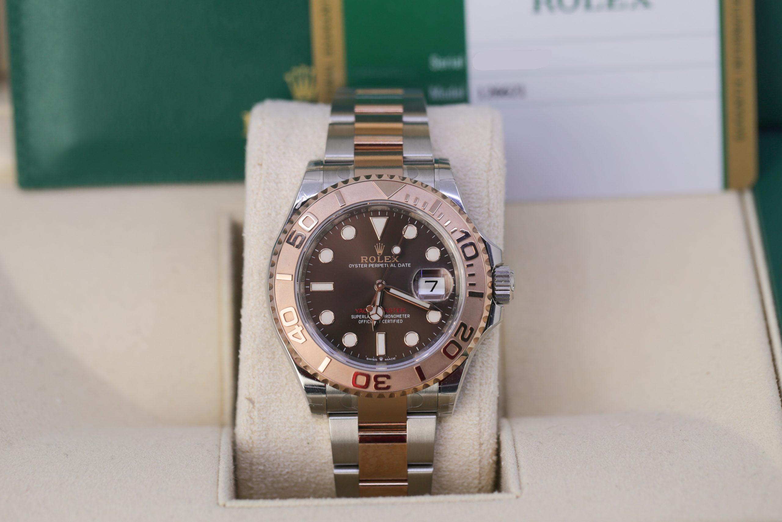 Đồng Hồ Rolex Yacht-Master 126621 40mm Nam Nâu Xám