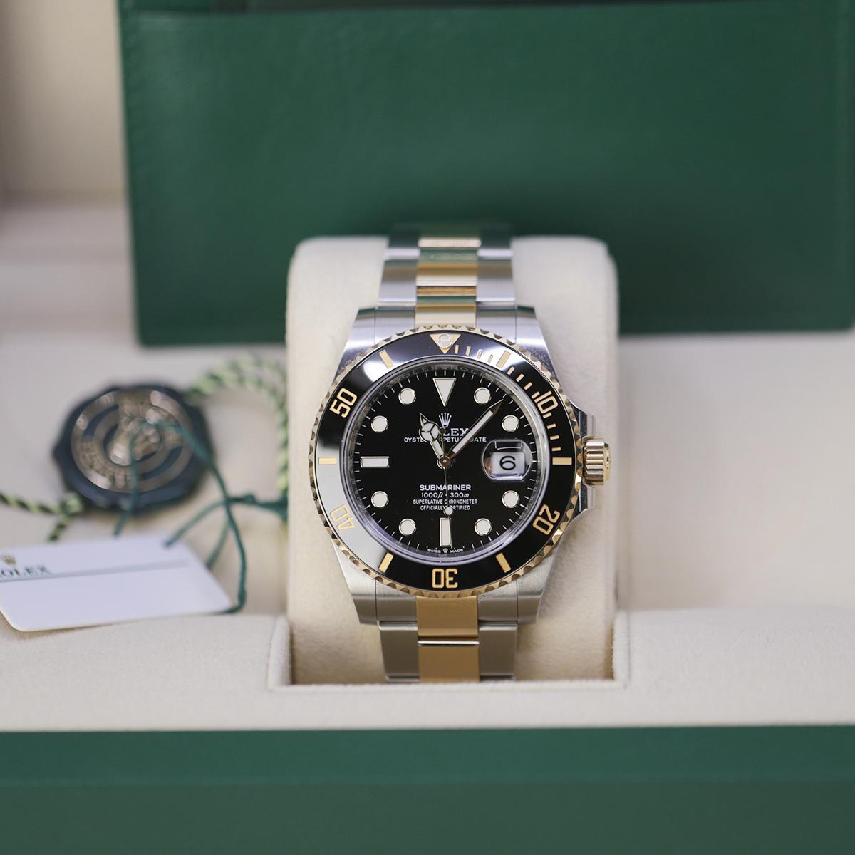 Đồng Hồ Rolex Submariner Date 126613Ln 41mm Nam Đen Vàng Xám