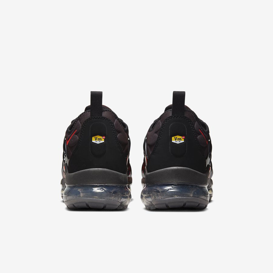 Giày Nike Air Vapormax Plus Nam Đen Cam