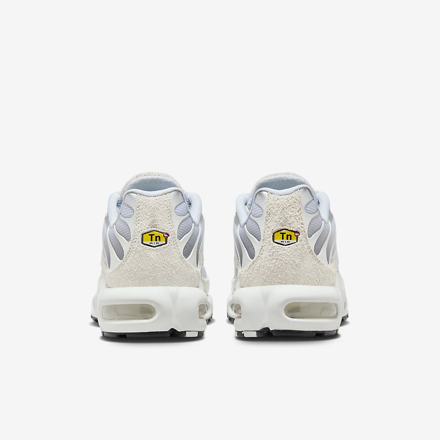 Giày Nike Air Max Plus Nam Đen Bee Xanh