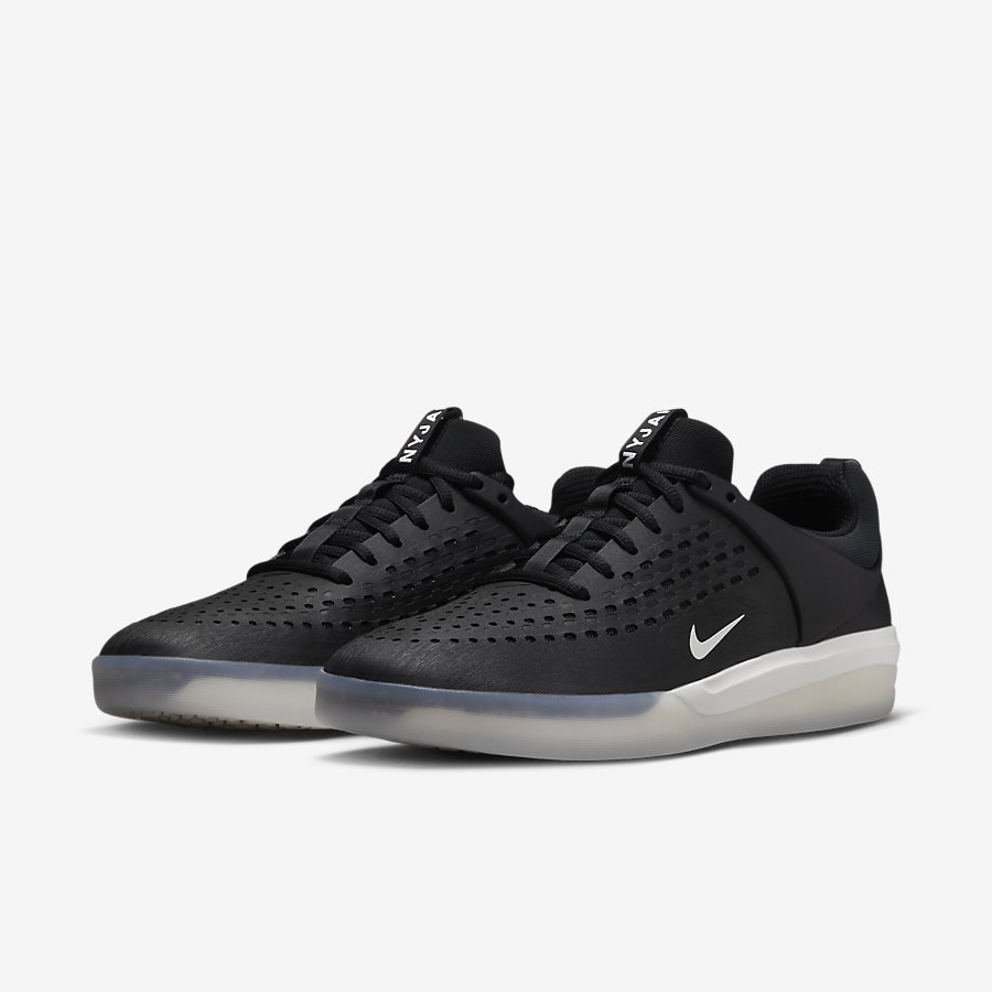 Giày Nike Sb Nyjah 3 Nữ Đen 