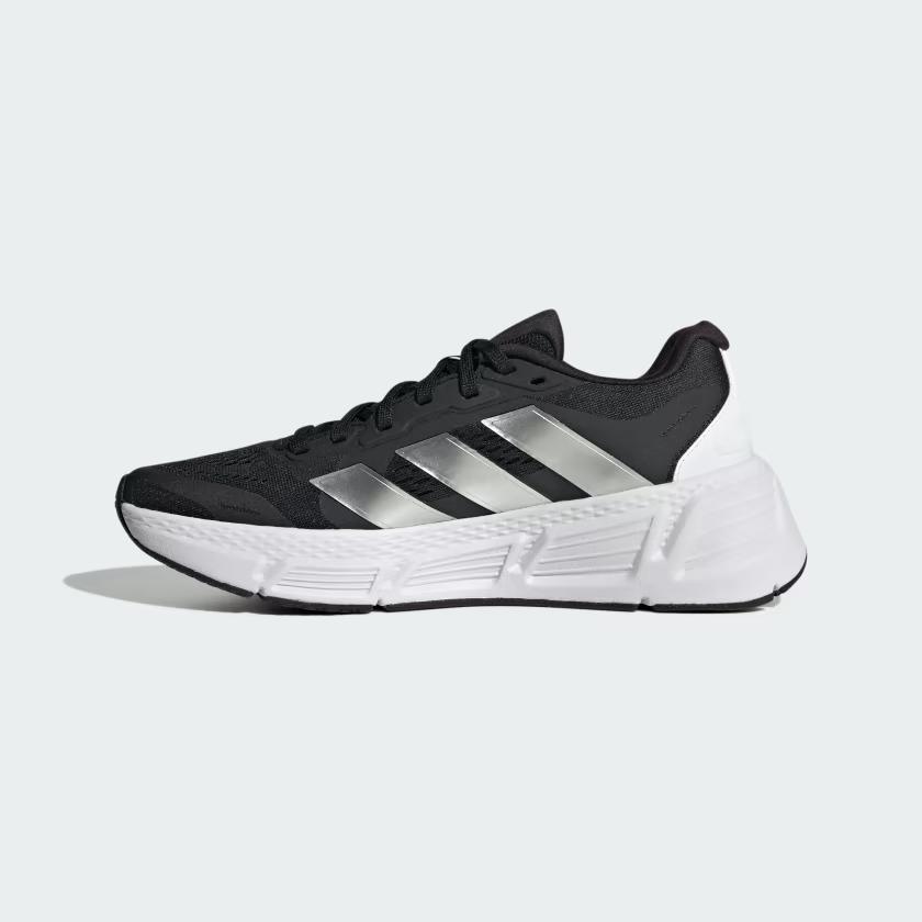 Giày Adidas Questar Nữ Đen Trắng