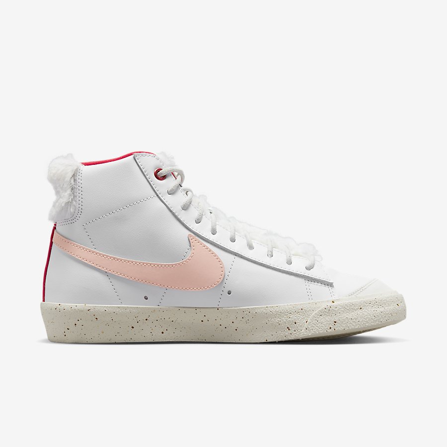 Giày Nike Blazer Mid Premium Nữ Trắng Hồng