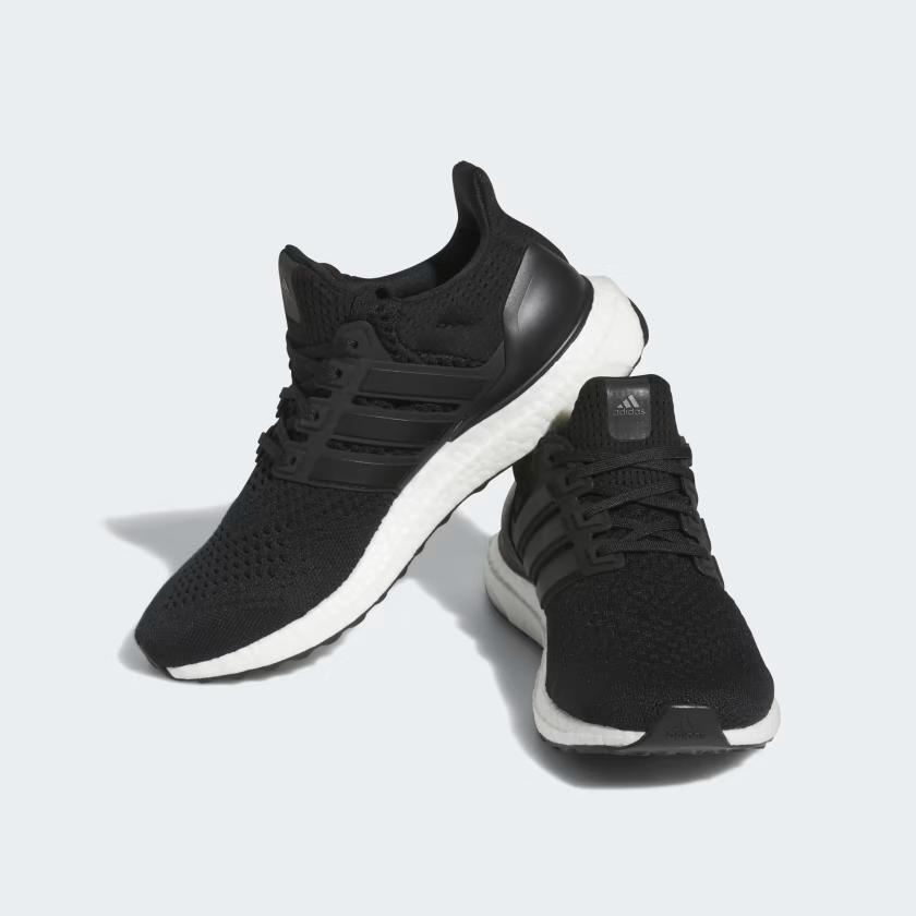 Giày Adidas Ultraboost 1.0 Nữ Đen Trắng