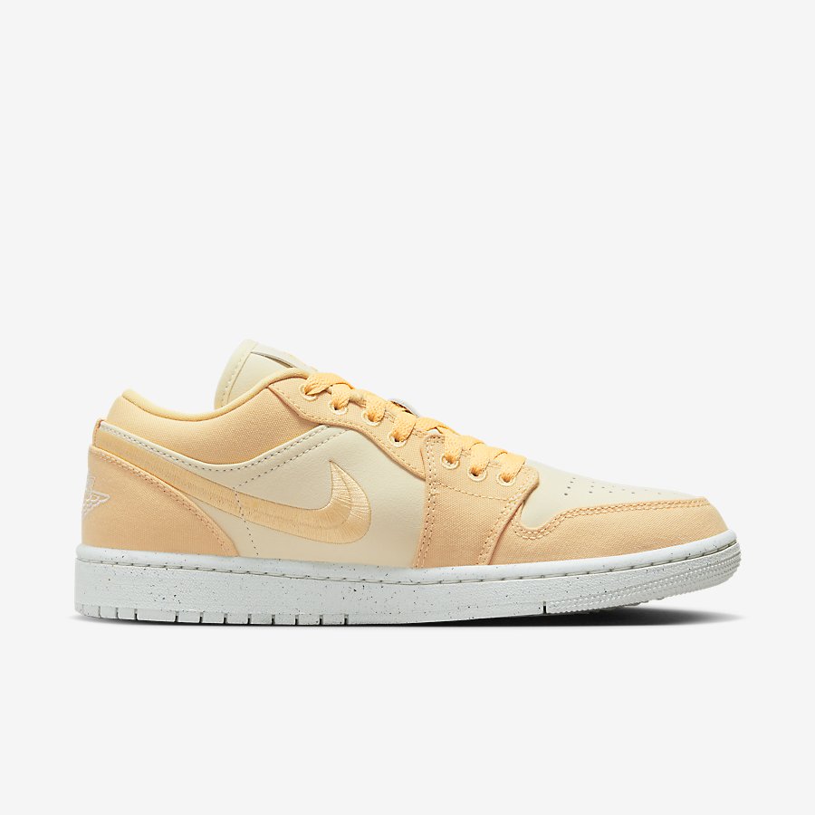 Giày Nike Air Jordan 1 Low Se Nữ Cam