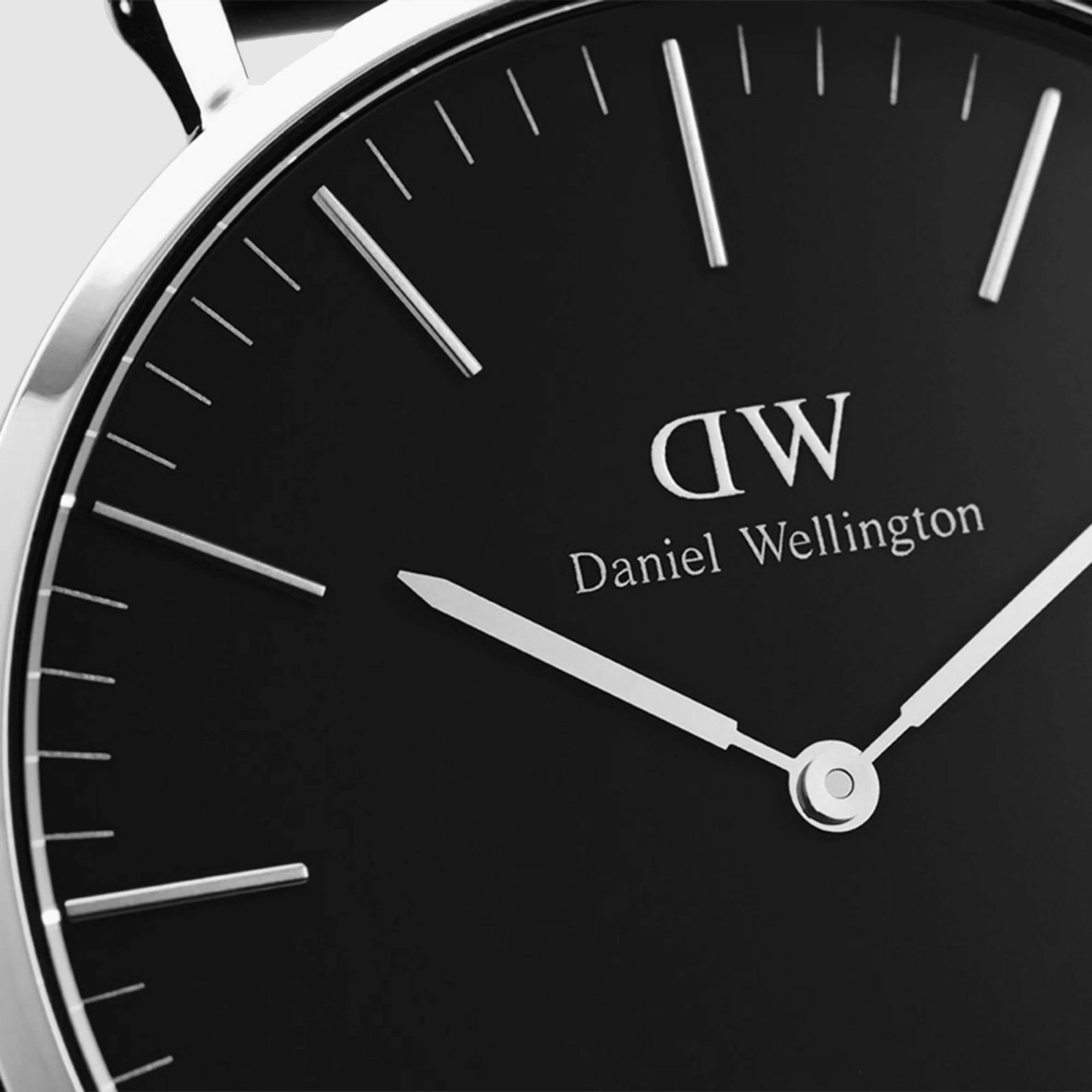 Đồng Hồ Dw Daniel Wallington Classic Reading Nam Đen Bạc