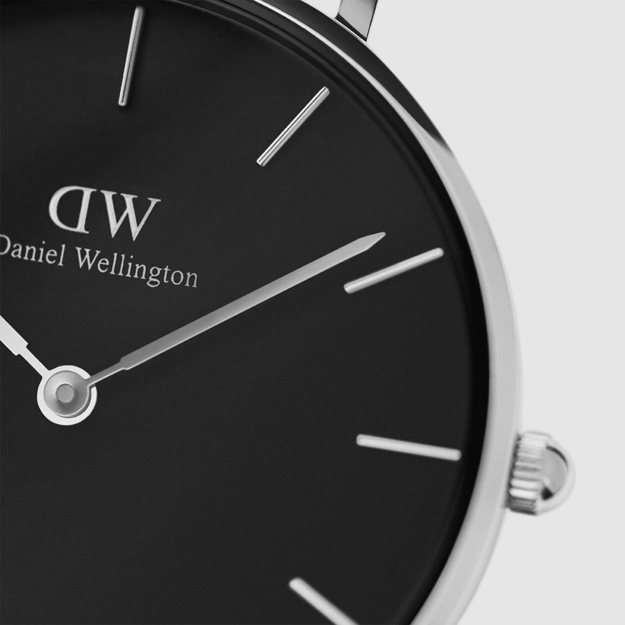 Đồng Hồ Dw Daniel Wallington Petite Cornwall Nữ Đen Bạc