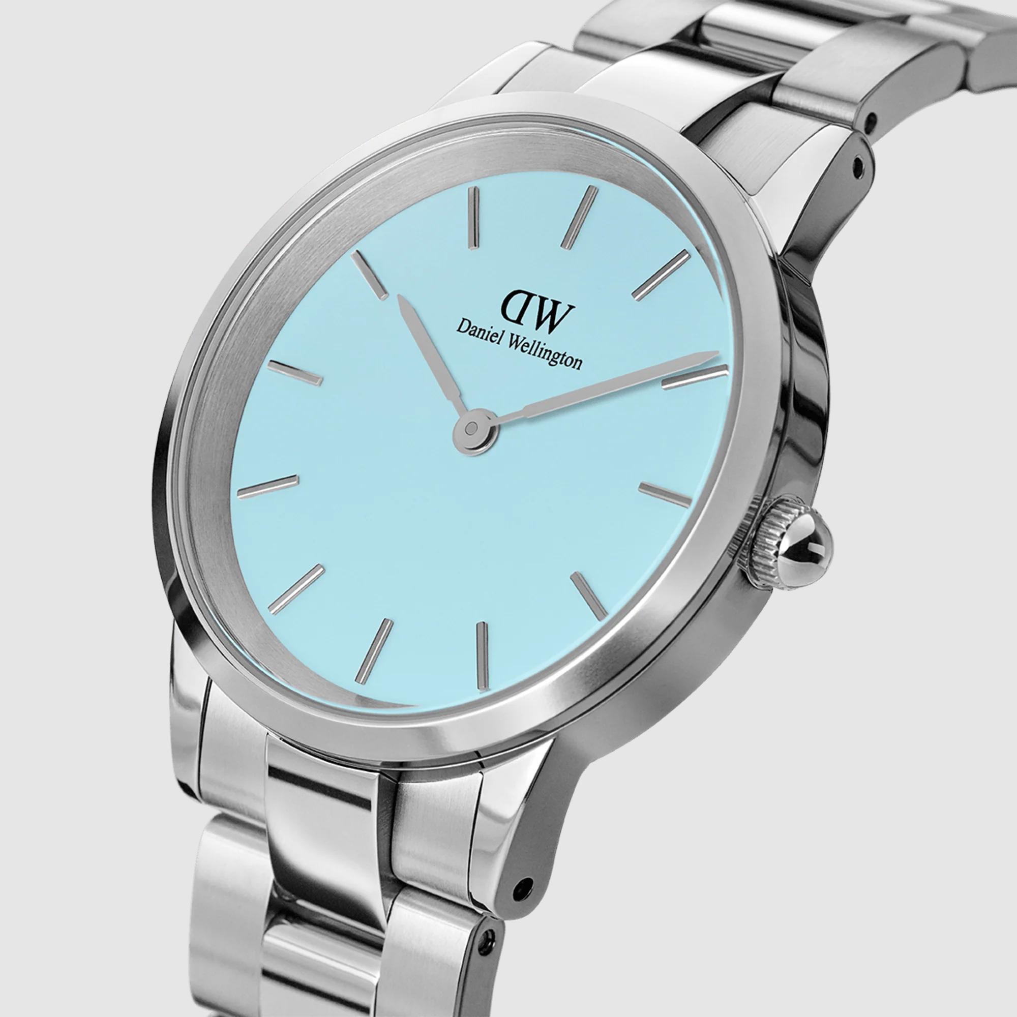 Đồng Hồ Dw Daniel Wallington Iconic Link Capri Nữ Bạc Xanh