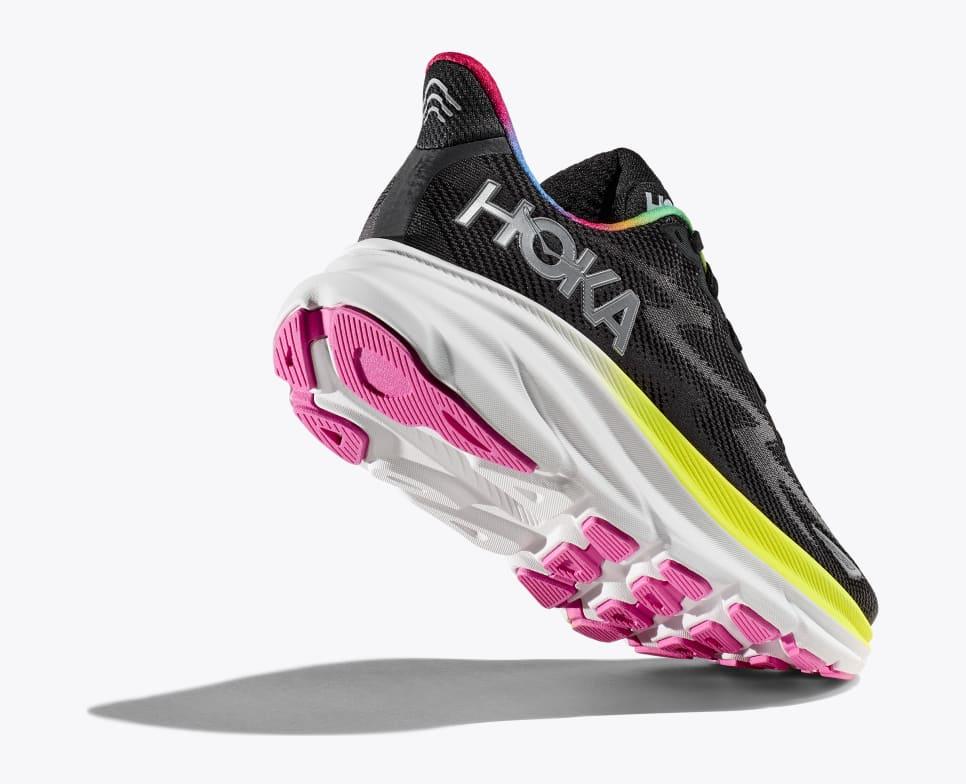 Giày Hoka Clifton 9 Nữ Đen Vàng